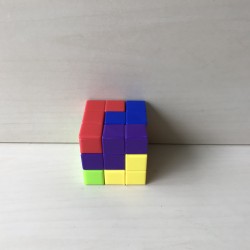 Puzzle Cuba 3x3. Kubus. 5,5 x 5,5 cm.