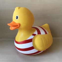 Badeend : 24 cm. hoog en 26 cm. lang