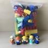 Megabloks / Mega Bloks: Een zak megabloks.