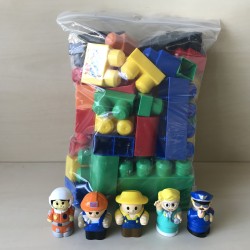 Megabloks / Mega Bloks: Een zak megabloks.