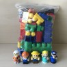 Megabloks / Mega Bloks: Een zak megabloks.