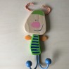 Haba: Bij kapstokje met 2 haken.