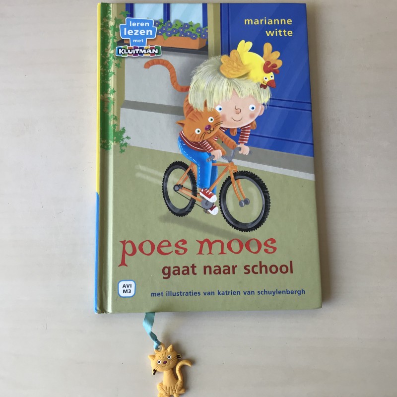 Leren lezen met Kluitman : Poes Moos gaat naar school