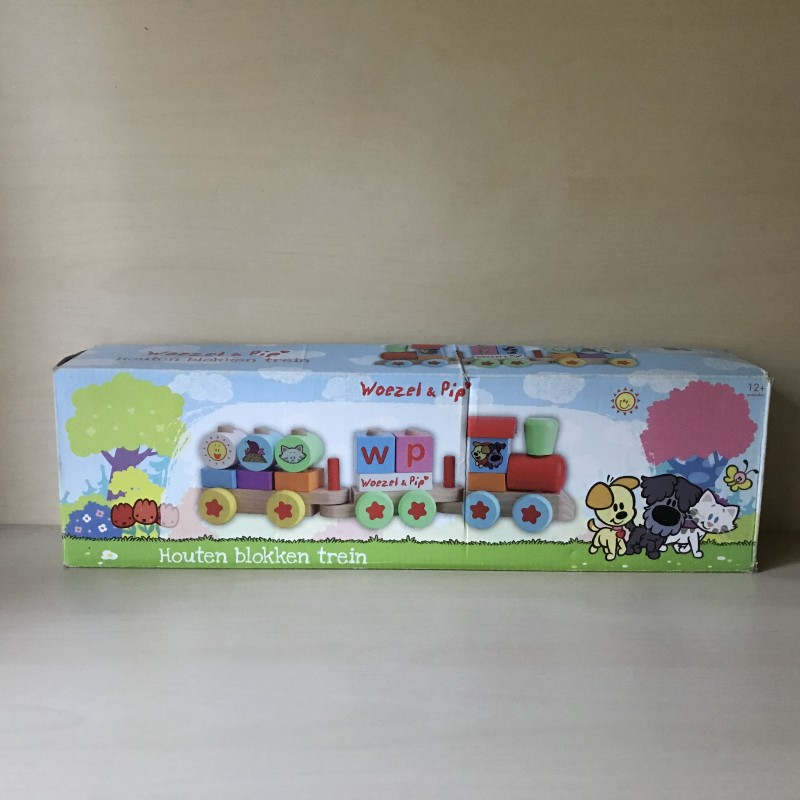 Woezel en Pip : Houten trein.