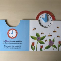 Eric Carle : Rupsje Nooitgenoeg. Hoe laat is het?