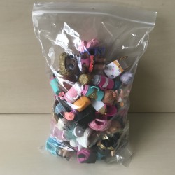 Grote partij poppetjes en heel veel accessoires