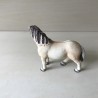Schleich : Veulen.  9 cm. hoog en 12 cm. lang.