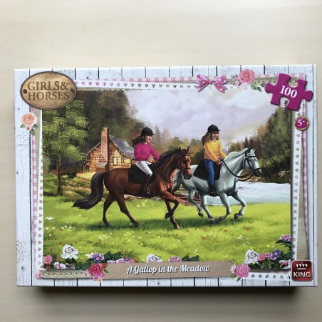 Puzzel 100 stukjes: Girls & Horses: A gallop in the Meadow