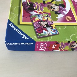Puzzel  2 x 24 stukjes. Een dag met Minnie.