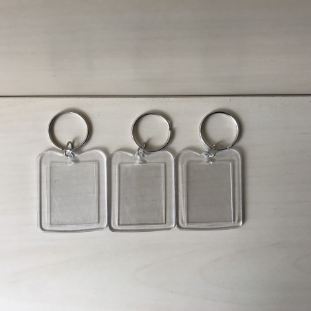 3 Sleutelhangers / fotolijstjes.