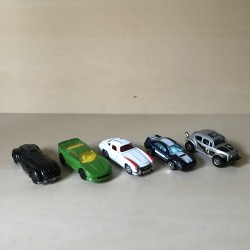 5 metalen auto’s