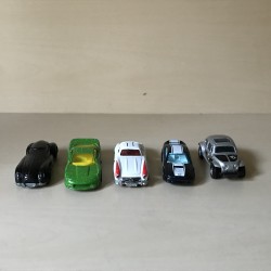5 metalen auto’s