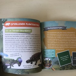 Memo : Ongebruikt. Dinotijd. Dinosaurussen.