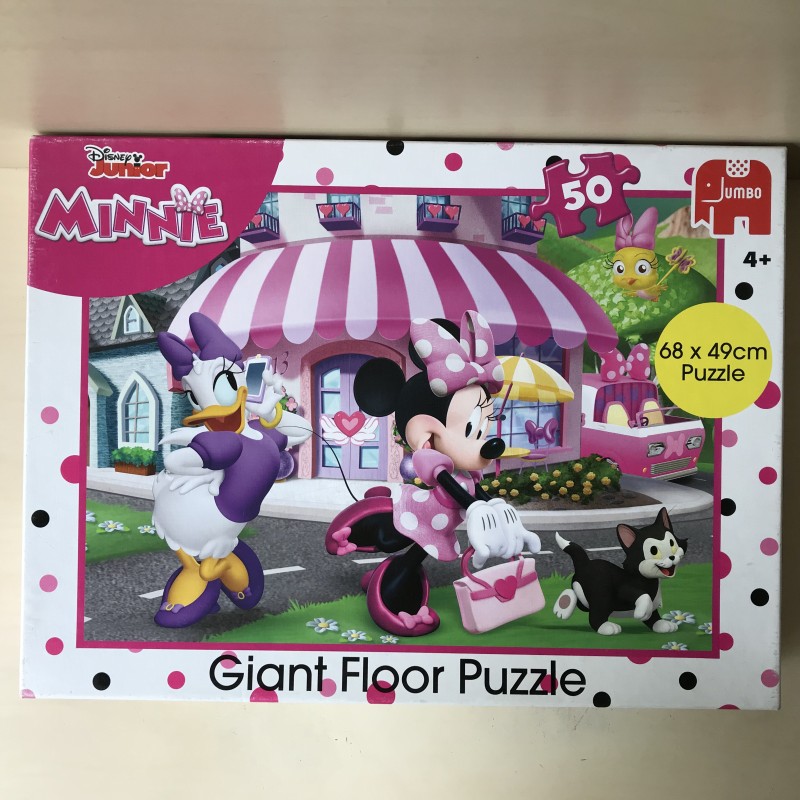 Disney junior Minnie: 50 stuks. 68 x 49 cm.