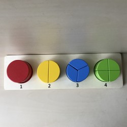 Houten cirkel geometrische puzzel.
