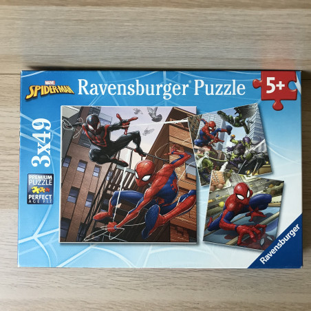 Spider-Man ( Spiderman) puzzel 3 x 49 stukjes