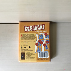 999 Games : Gesjaakt voor je het weet.  Kaartspel