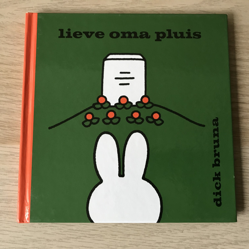 Nijntje : Lieve oma pluis
