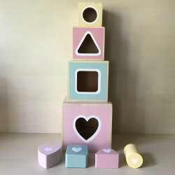 Little Dutch : Houten stapeltoren/stapelblokken.