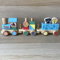 Woezel en Pip : Houten trein.