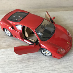 Bburago. Ferrari 360 Modena. Schaal 1:18