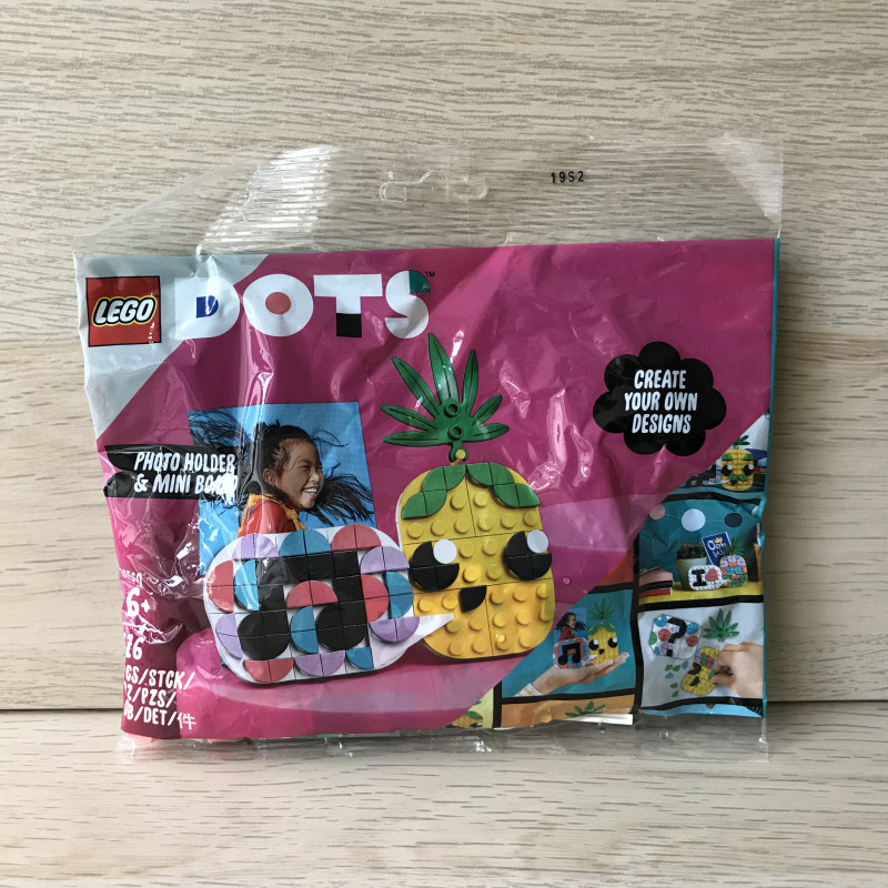Lego : Nieuw. 16 stuks.