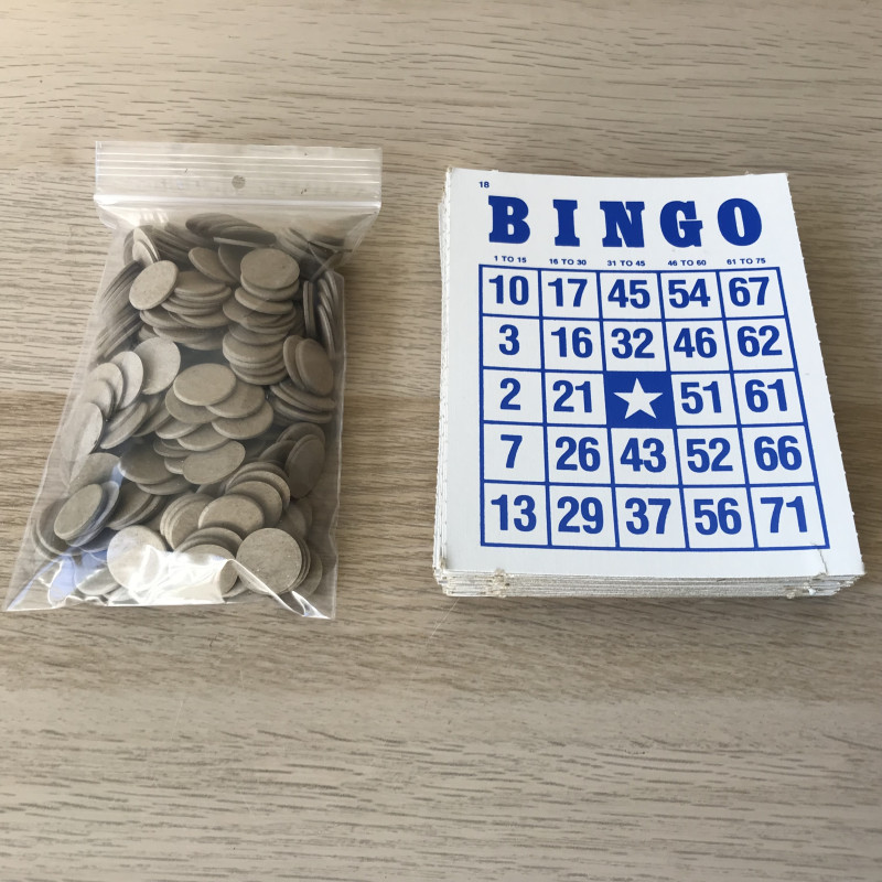 Stapel Bingo scorenblaadjes met fishes
