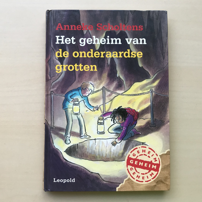 Geheim: Het geheim van de onderaardse grotten