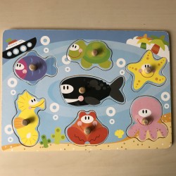 Puzzelplankje Knopjespuzzel. Zeedieren 7 stukjes.