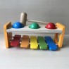 Houten Hamerbankje met muziek.Nieuw.