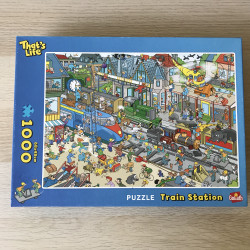 That’s Life. Train station. 1000 stukjes