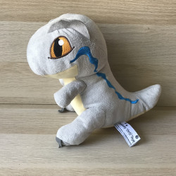 Knuffel : Dino. Een figuur uit Jurassic World.