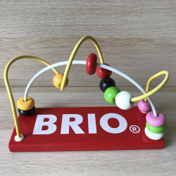Brio. Houten kralenbaan