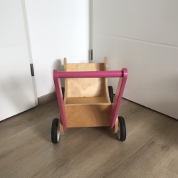Van Dijk houten poppenwagen