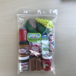 AH mini’s : Setnummer 32. Groente, fruit, levensmiddelen, versnaperingen en keukenhulpjes.