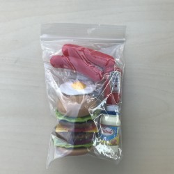 AH mini’s : Setnummer 23. Groente, fruit, levensmiddelen, versnaperingen en keukenhulpjes.