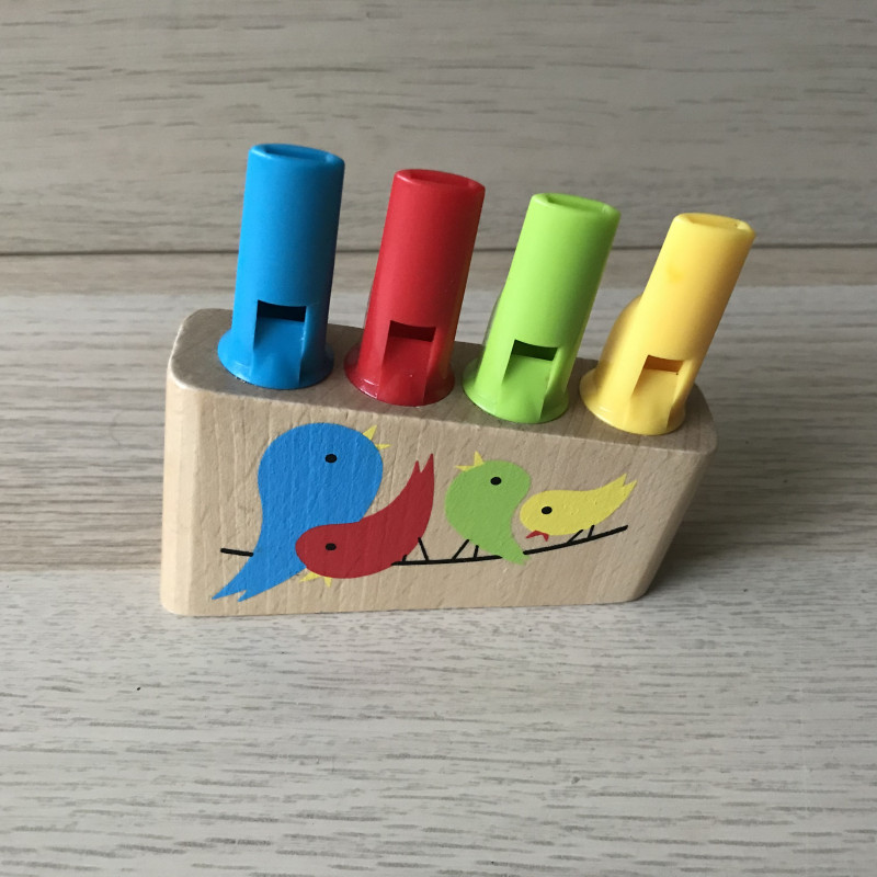 Hape. Fluitje