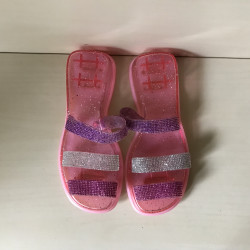 Schoenen. 19 cm.