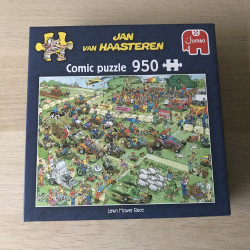 Jan van Haasteren : Lawn Mower race. 950 stukjes.