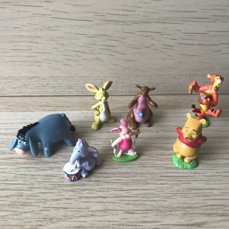 Winnie de Pooh : Figuren zijn 5 cm. hoog.