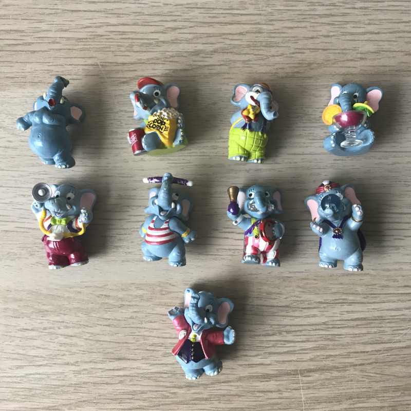 Verrassingsei figuren : 9 stuks olifanten. Circus. Set 2