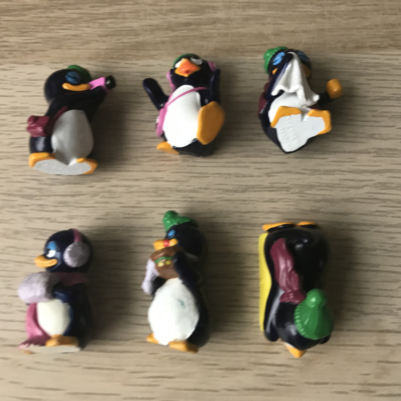 Verrassingsei figuren : 6 stuks pinguïns. Set 5