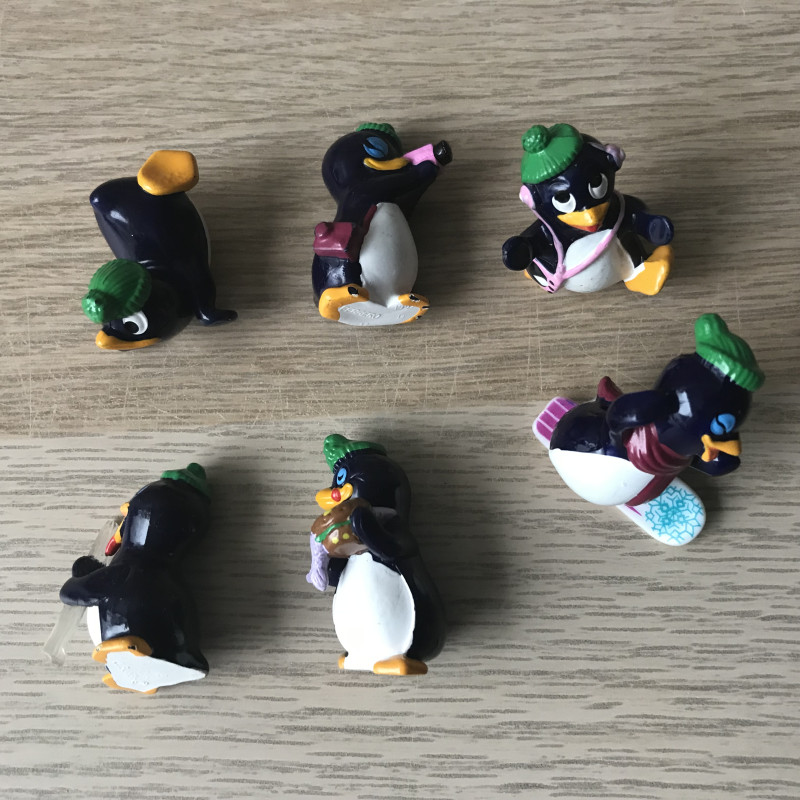 Verrassingsei figuren : 6 stuks pinguïns. Set 3
