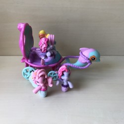 My Little pony : Zeemeerminnen in een koets.