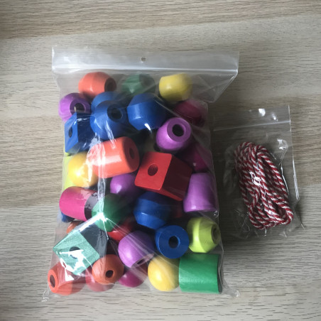 Grote houten kralen met 1 rijgveter