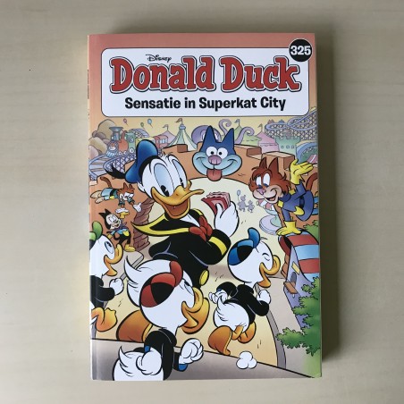 Donald Duck Pocket : Sensatie in Superkat city, nummer 325