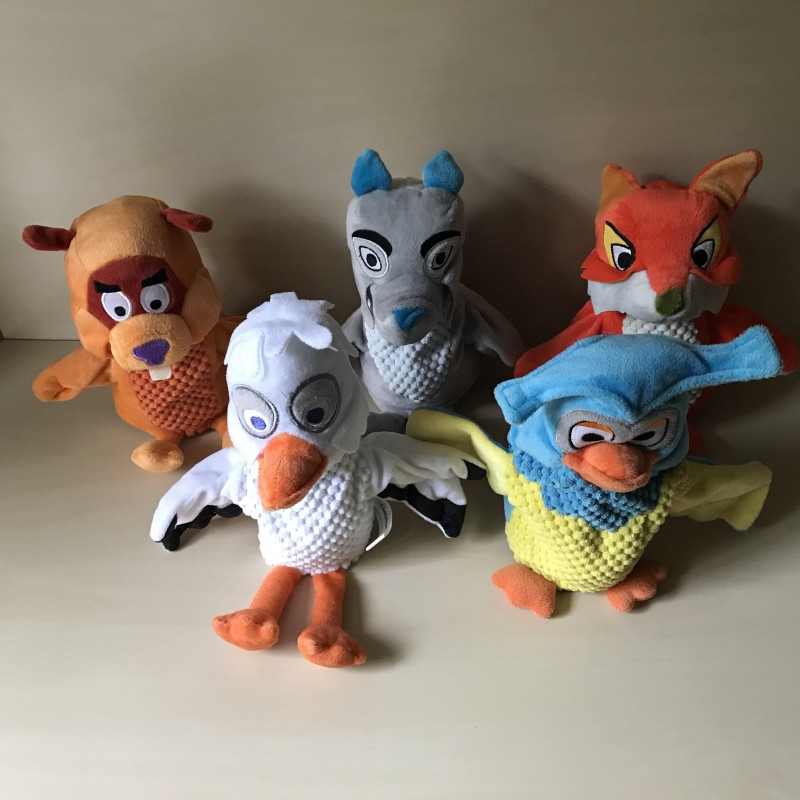 De Fabeltjeskrant : 5 handpoppen.