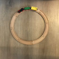 Houten treinbaan.