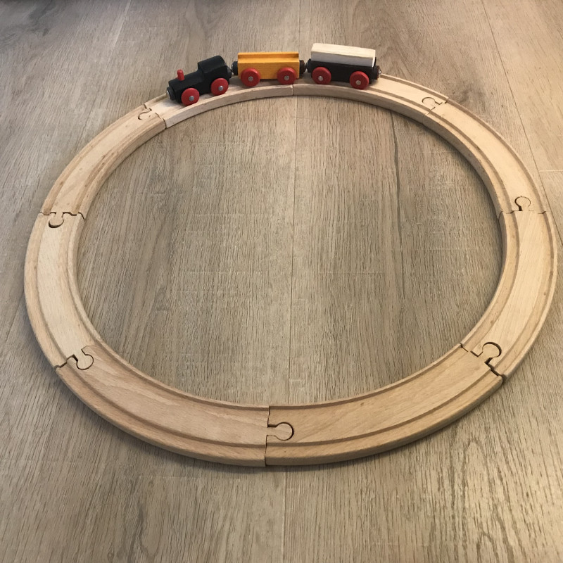 Houten treinbaan.