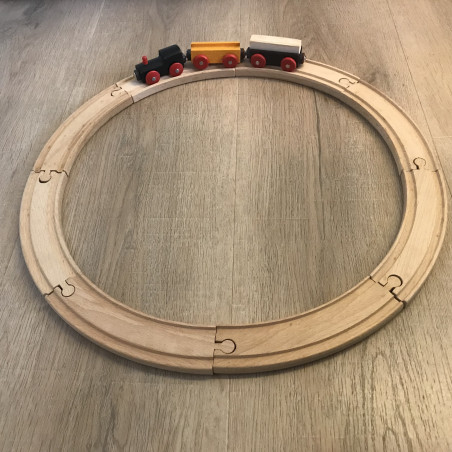 Houten treinbaan.